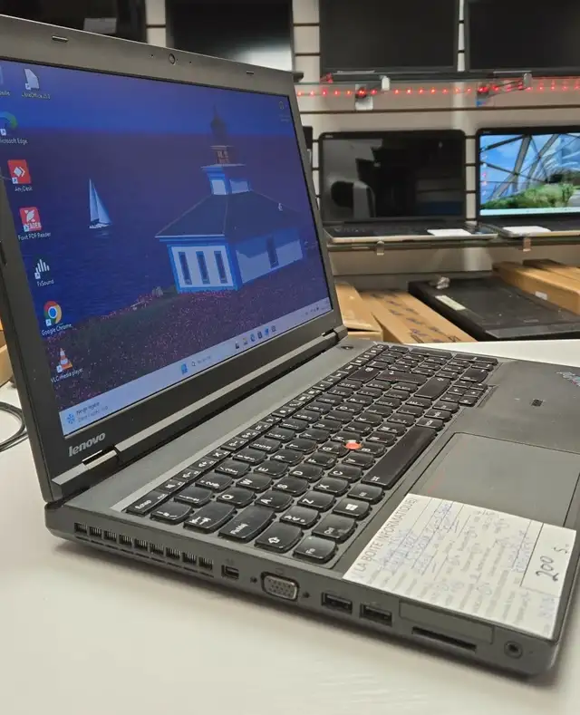 Laptop Lenovo T540p i5-4300M 16Go HDD 500Go DVD Win11 - Photo 2