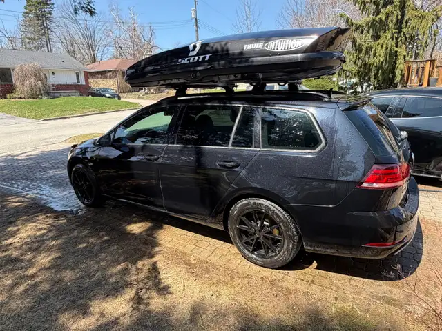 2018 VW sports Wagon - Photo 3