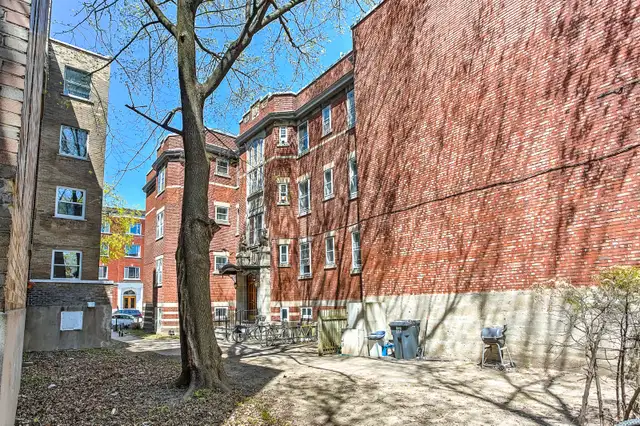 3 chambres dans un édifice patrimonial d'exception — Outremont - Photo 3