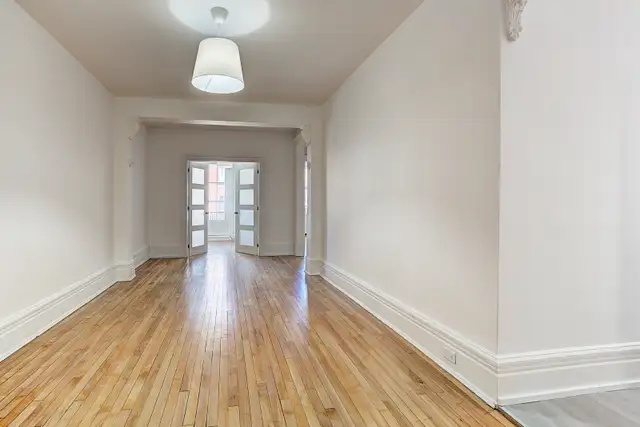 3 chambres dans un édifice patrimonial d'exception — Outremont - Photo 7