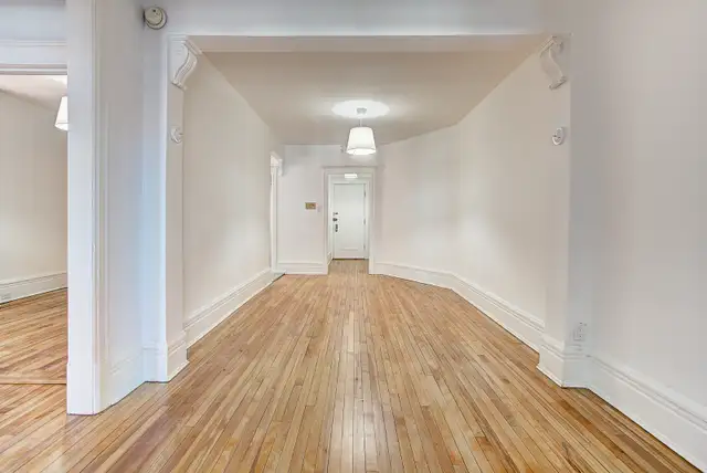 3 chambres dans un édifice patrimonial d'exception — Outremont - Photo 10