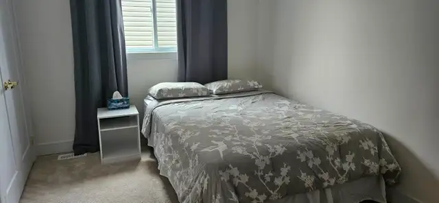 Room for rent in Collingwood May 01 2026 - Photo 6