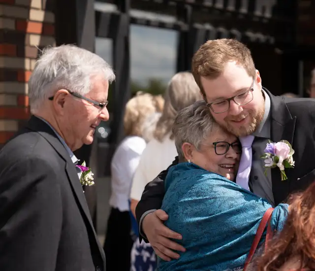 Storytelling Wedding Photographer - Photo 4