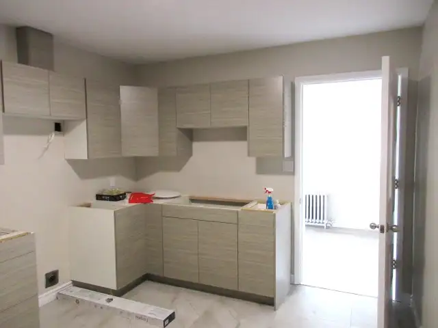 ALL DONE-UP AND READY!  NEAR DOWNTOWN SUDBURY. - Photo 6