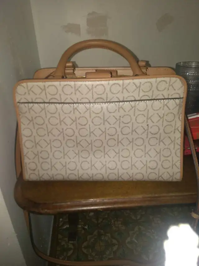 Calvin Klein Satchel Purse - Photo 2