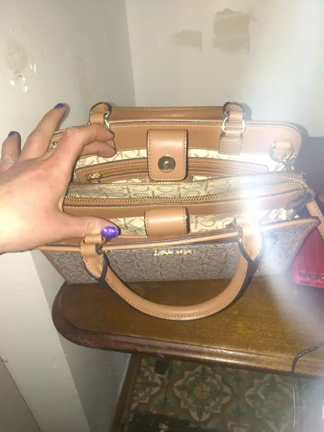 Calvin Klein Satchel Purse - Photo 3