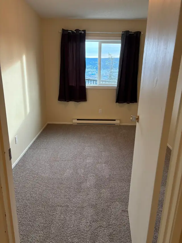 2 Bedroom Apartment for Rent - Photo 4