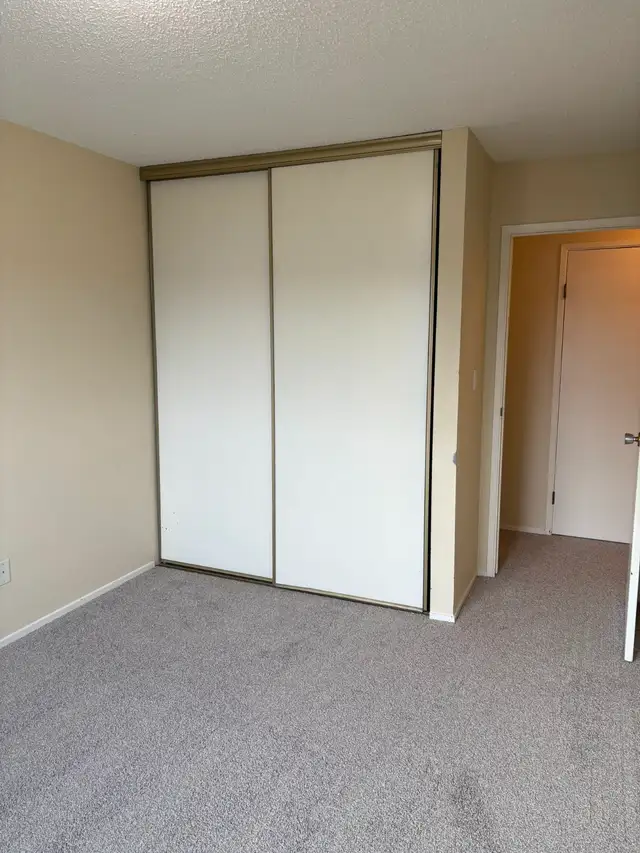 2 Bedroom Apartment for Rent - Photo 5