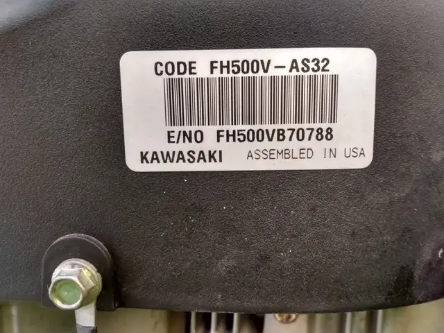 KAWASAKI FH500V-AS32 494 cc 17hp engine, vertical shaft - Photo 2