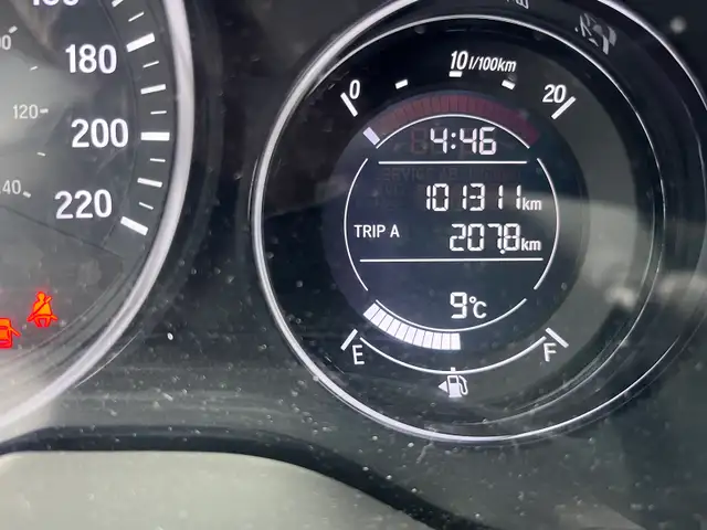 2018 Honda HRV AWD - Photo 8