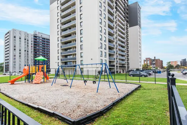 2 Bedroom Apartment for Rent - 15 Eva Rd - Photo 14