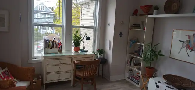 Available May or June 1st Nice Bright one BR Apt at Quinpool Rd - Photo 4