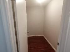 SPACIOUS – RENOVATED – PET FRIENDLY - Photo 8