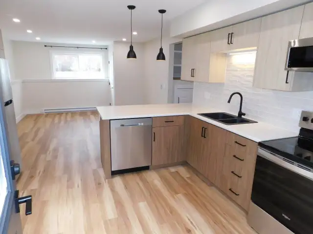 Amazing NEW 2bed/1bath Bedford APT - VIDEO TOUR! - Photo 5