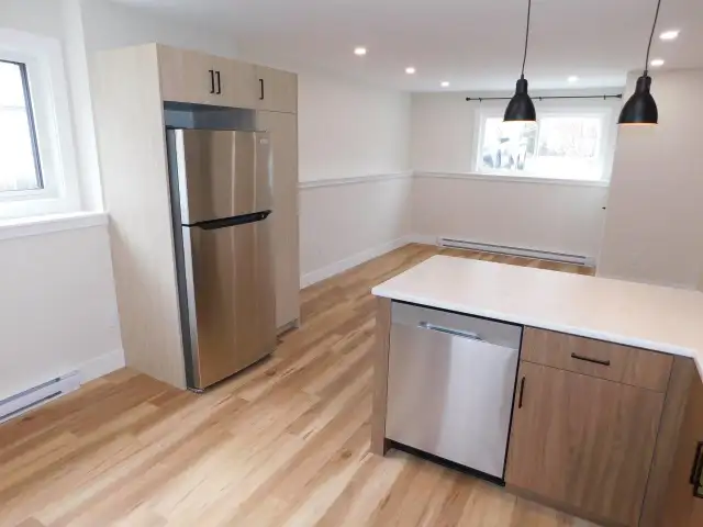 Amazing NEW 2bed/1bath Bedford APT - VIDEO TOUR! - Photo 8