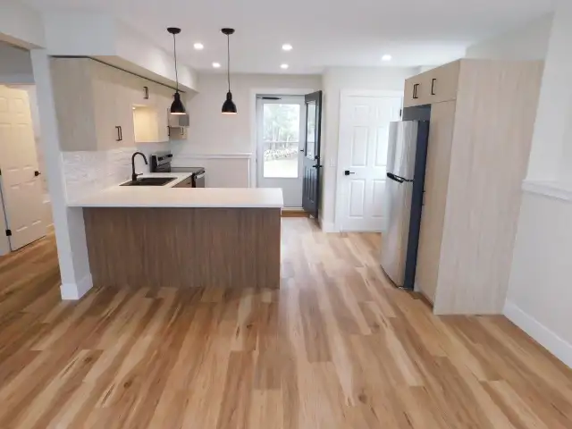 Amazing NEW 2bed/1bath Bedford APT - VIDEO TOUR! - Photo 11