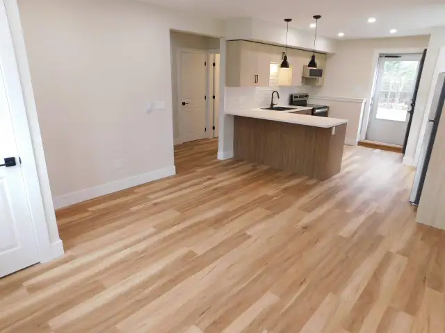 Amazing NEW 2bed/1bath Bedford APT - VIDEO TOUR! - Photo 12