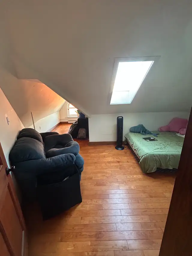 3 Bedroom Student Home - 2 Minute Walk to Campus! All Inclusive! - Photo 7