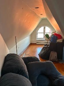 3 Bedroom Student Home - 2 Minute Walk to Campus! All Inclusive! - Photo 9