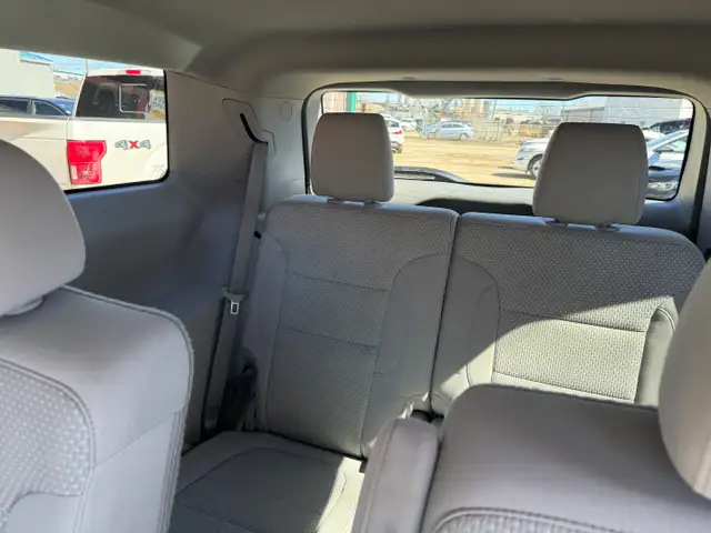 2021 GMC Acadia SLE AWD - Photo 8