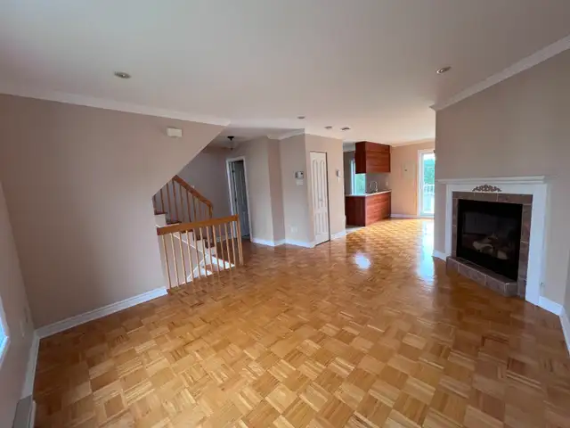 Magnifique condo 4 1/2 en plein coeur de Laval - Photo 5