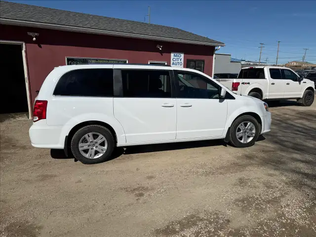 2018 Dodge Grand Caravan Crew DVD, PWR SLIDERS, ONLY 158K