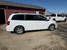 2018 Dodge Grand Caravan Crew DVD, PWR SLIDERS, ONLY 158K