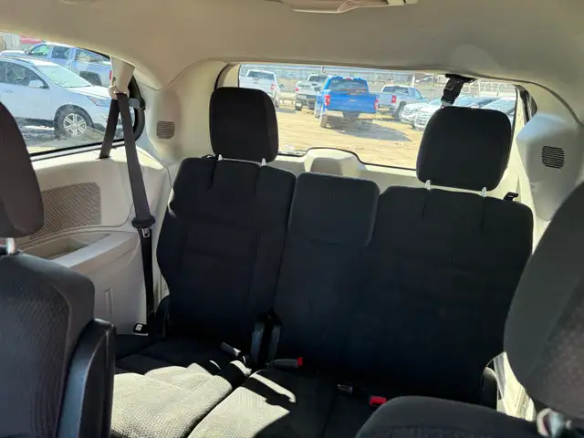 2018 Dodge Grand Caravan Crew DVD, PWR SLIDERS, ONLY 158K - Photo 9
