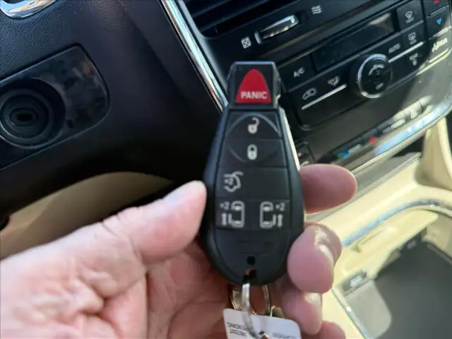 2018 Dodge Grand Caravan Crew DVD, PWR SLIDERS, ONLY 158K - Photo 20