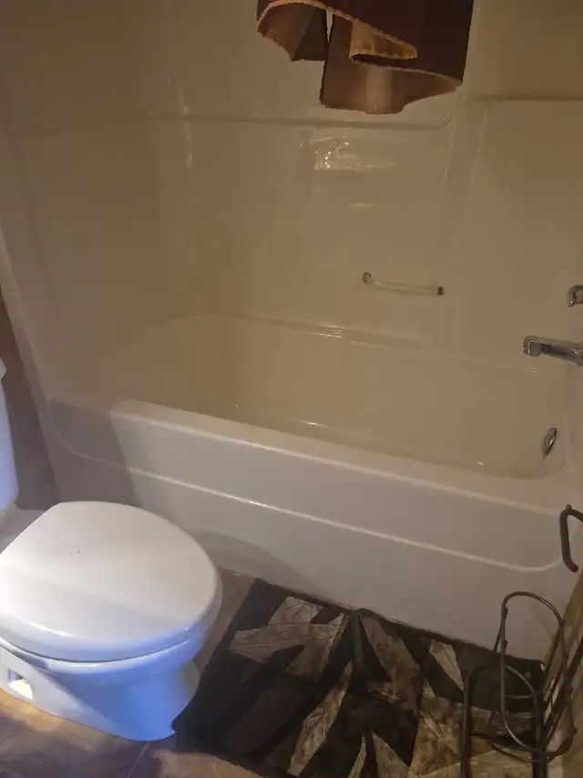 Room For Rent - Photo 5