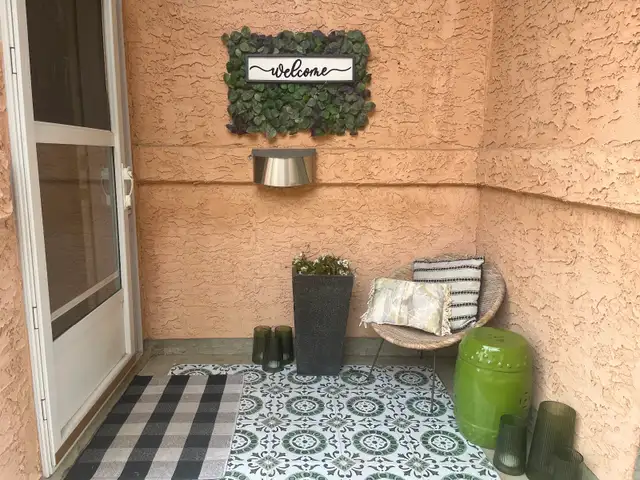 Room for rent in beautiful home available May 1st. - Photo 9