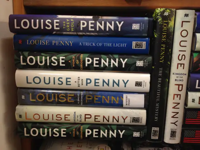 LOUISE PENNY BOOKS! - Photo 3