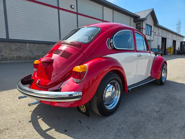 1975 Volkswagen Super Beetle Fully Restored ! Manuelle ! - Photo 10