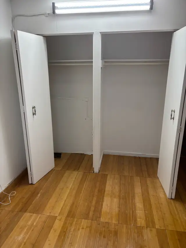 Très grand 4 1/2 à louer - Photo 7