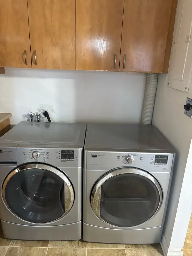 Très grand 4 1/2 à louer - Photo 8