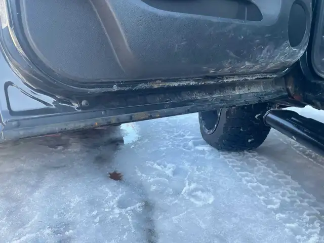 2011 GMC Sierra 1500 4x4 - Photo 8