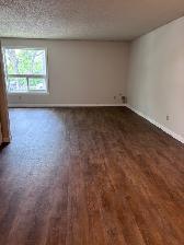 Varsity View 3 bed main floor suite-Walking distance to U of S - Photo 4
