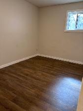 Varsity View 3 bed main floor suite-Walking distance to U of S - Photo 10