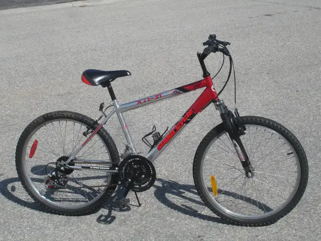 GREAT SHAPE 24' SUPERCYCLE XTI-21 SERIES 21 SPD WITH SUSPENSION! - Photo 3