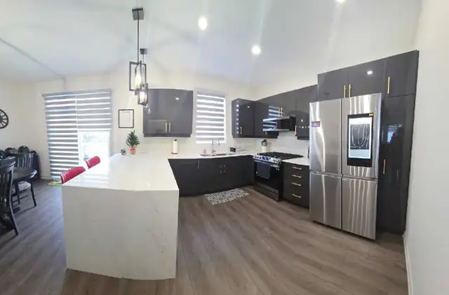 House For Rent - Photo 2