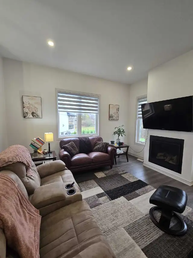 House For Rent - Photo 3