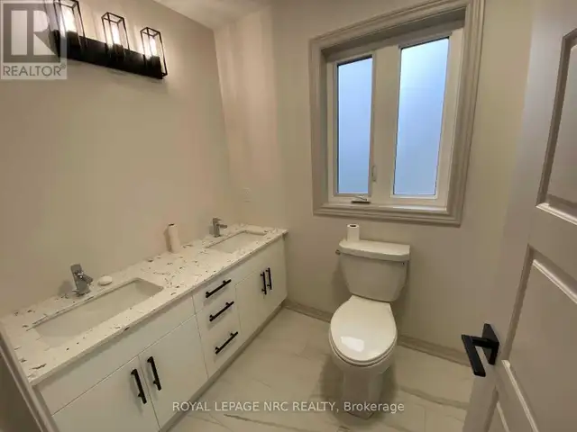 House For Rent - Photo 8