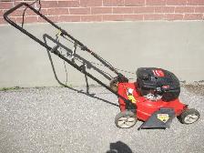 MTD 22 INCH YARD MACHINES PUSH MOWER 139 CC ENGINE EASY START