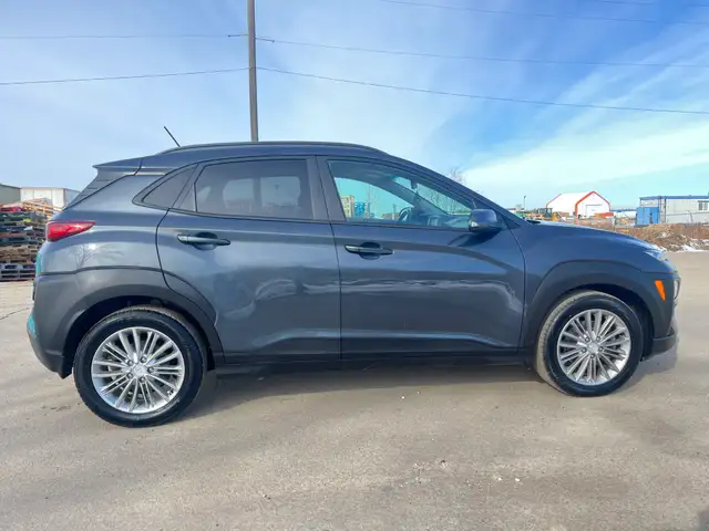 2020 Hyundai Kona Luxury - Photo 5