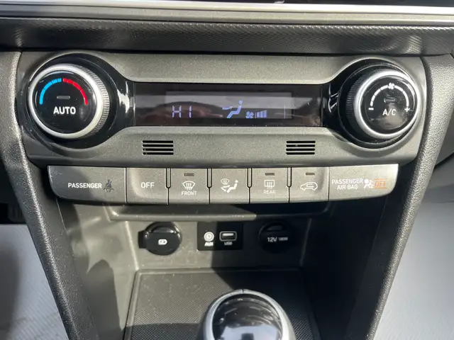 2020 Hyundai Kona Luxury - Photo 20