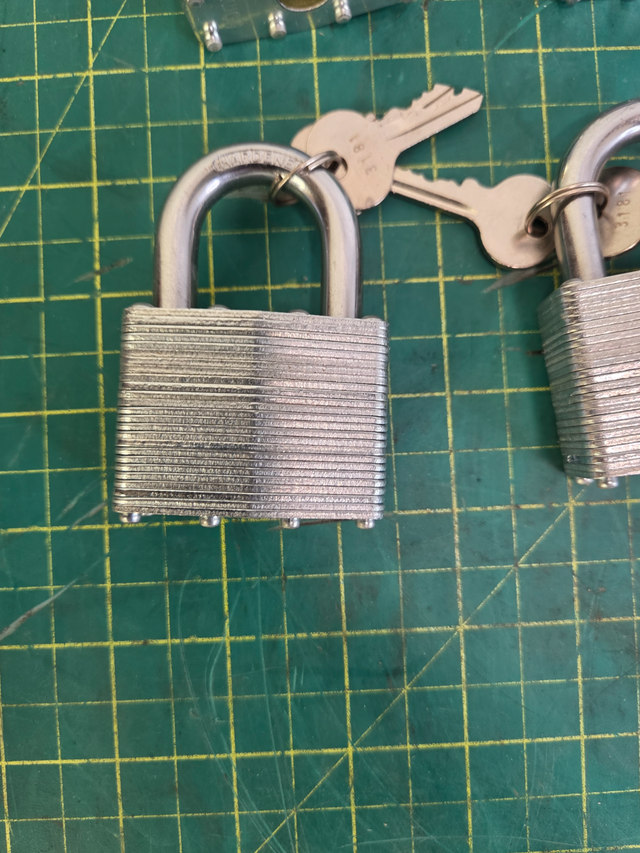 2 Inch Padlocks Keyed Alike x 12 Units - Photo 3