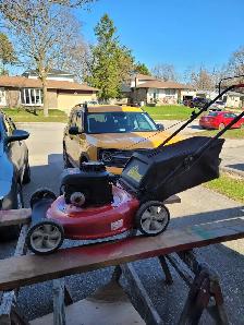 158cc/5 hp Yard Works lawnmower