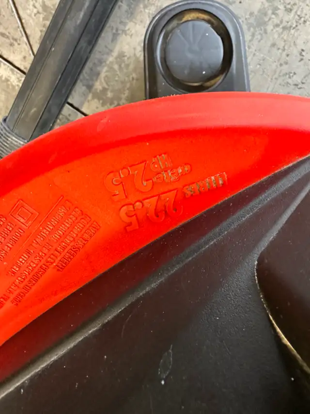 Ridgid Wet/Dry Shop Vac - Photo 3