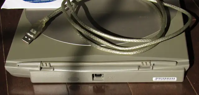 Canon Flatbed Scanner - Photo 3