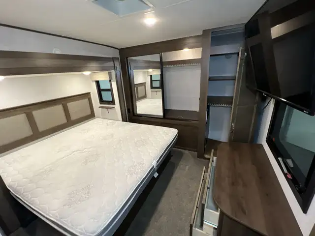 2019  Open Range 324RES,LUXURIOUS, SPACIOUS, COUPLES UNIT - Photo 31